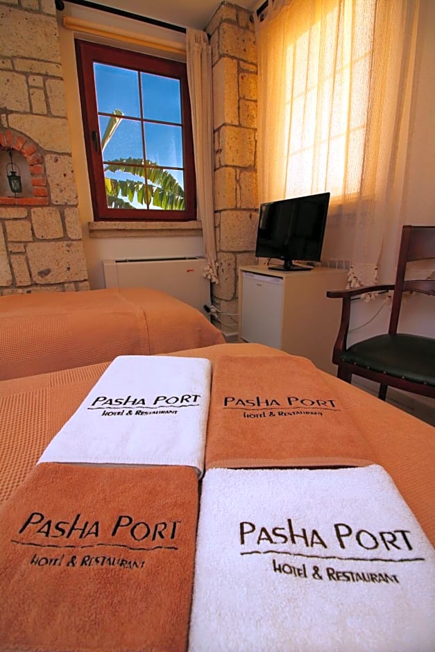Pasha Port Hotel & Restaurant