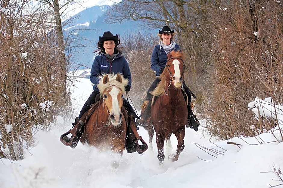 Der Ortnerhof - Hotel & Reiterhof