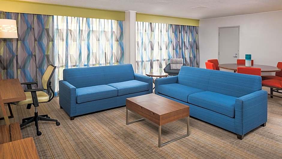 Holiday Inn Express Springfield By IHG