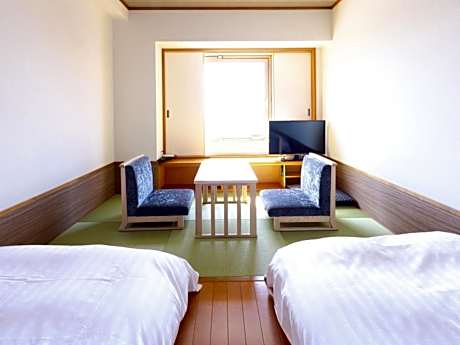 Room with Tatami Area with Sea View-Upper Floor - Smoking