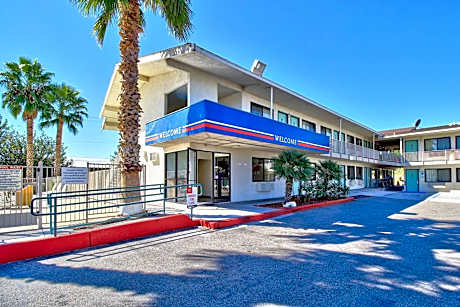 Motel 6-Nogales, AZ - Mariposa Road