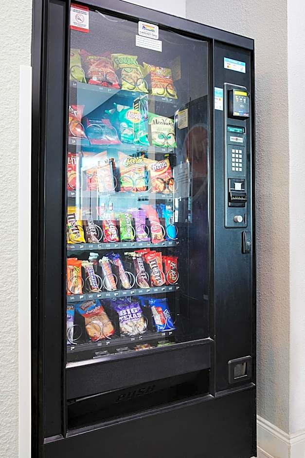 Plantation Suites and Conference Center