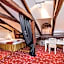 Meriton Old Town Garden Hotel