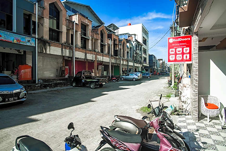 RedDoorz near Taman Bekapai 3 Balikpapan
