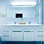 Belconnen Way Hotel & Serviced Apartments