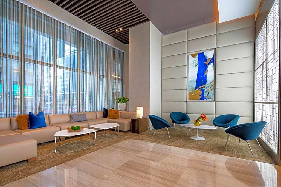 Courtyard by Marriott New York Manhattan/Midtown West