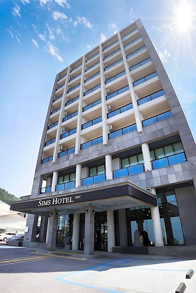 Sims Hotel