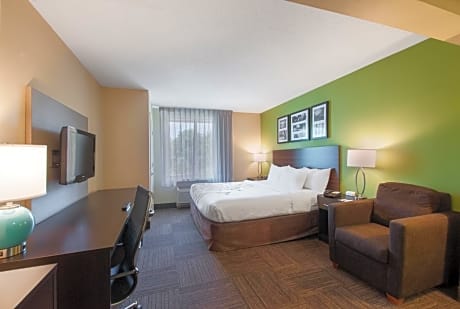 King Room - Accessible/Non-Smoking