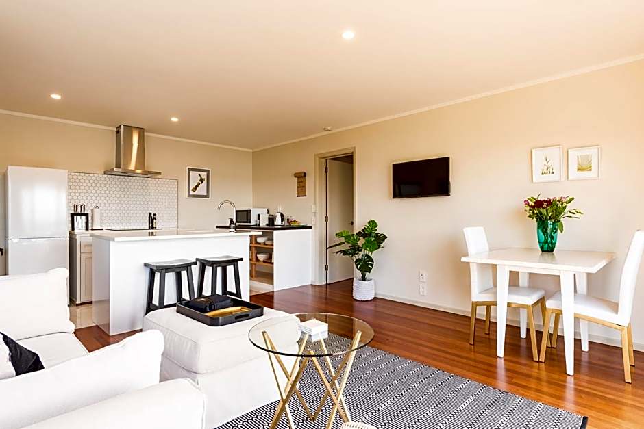 Marina Cove Bay of Islands