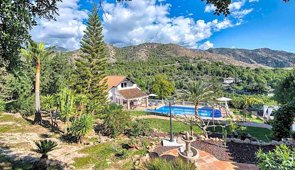 Villa Morera Bed & Breakfast