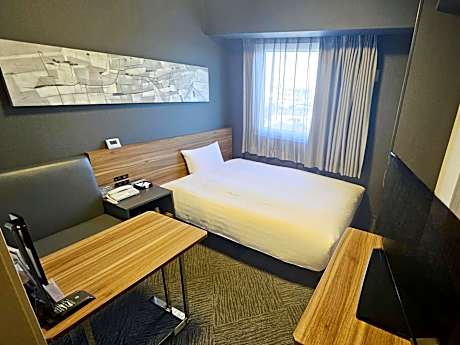 Standard Single Room - Non-Smoking