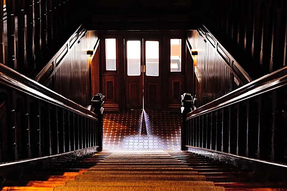 The Henry Jones Art Hotel
