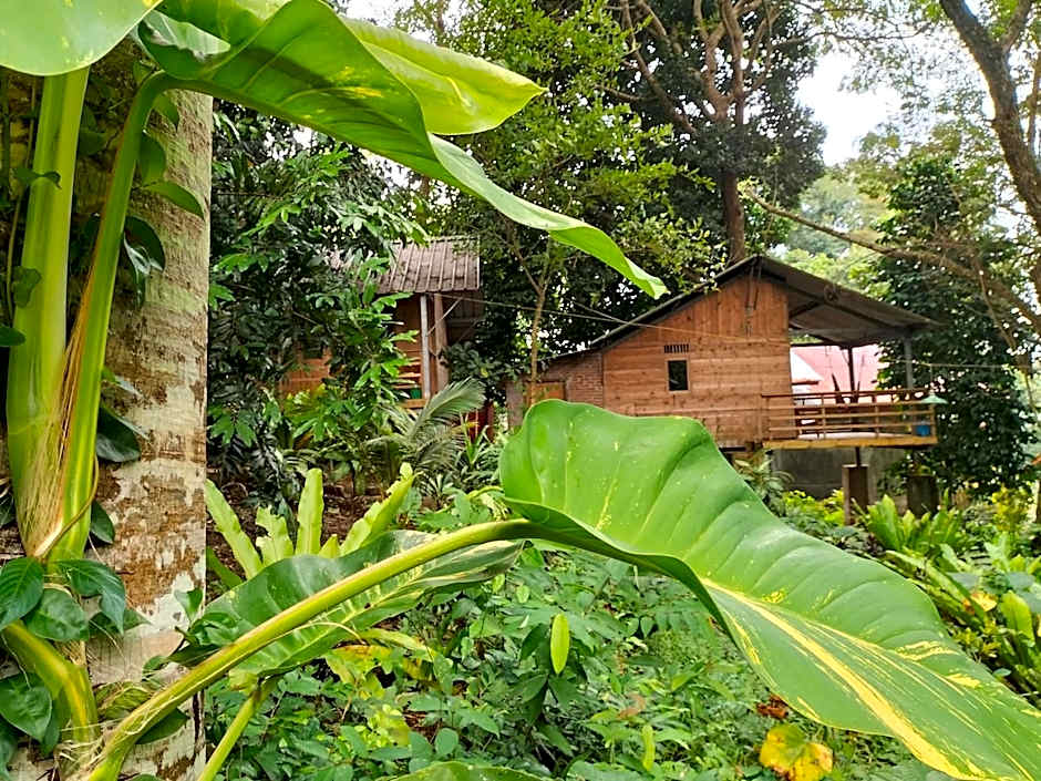Santi Garden Bungalows