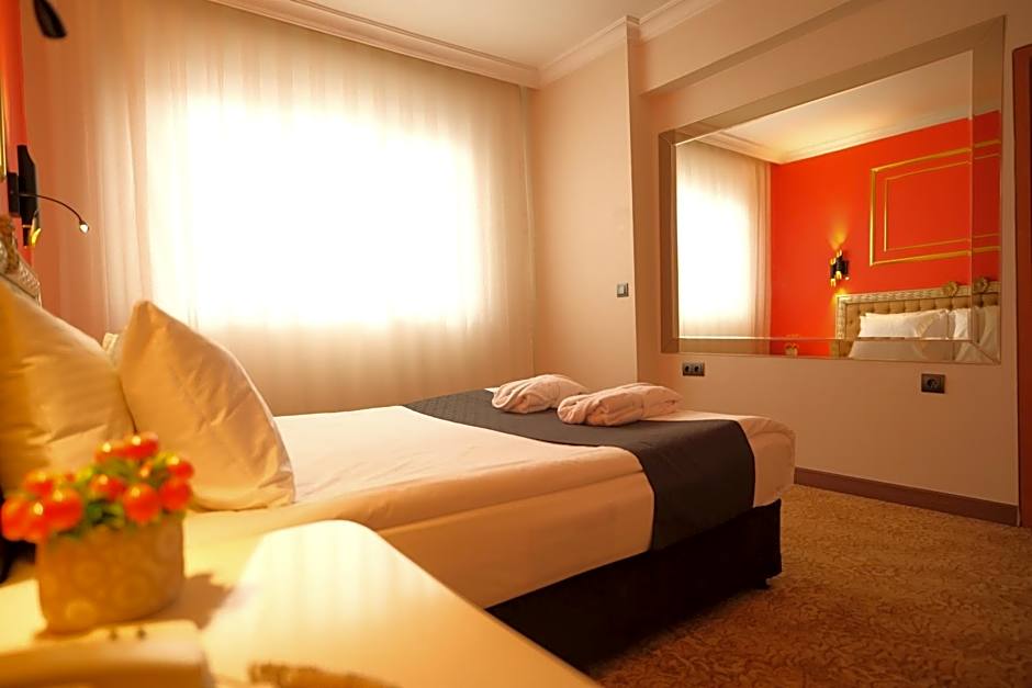 Photo 1 of 47 of Malabadi Hotel