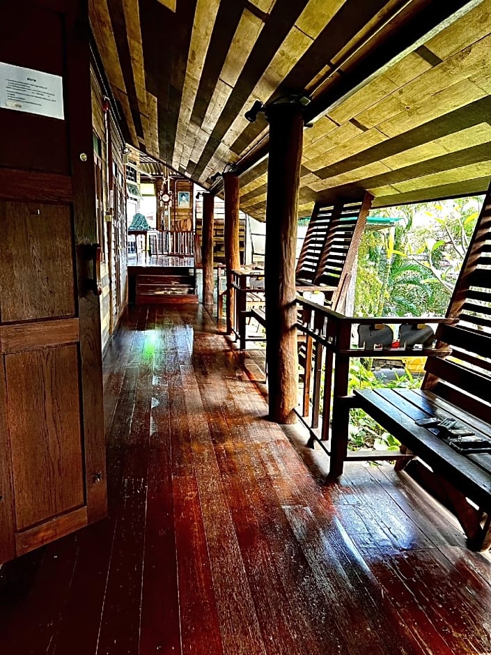 Huen Chang Puek Hotel