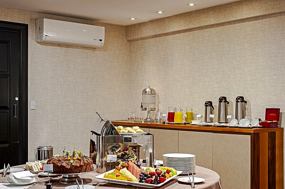 BRUT by Slaviero Hotéis