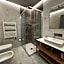 GRANDI 32 Boutique Residence