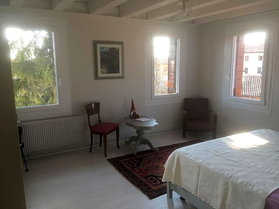 B&B Ernestine Family Home