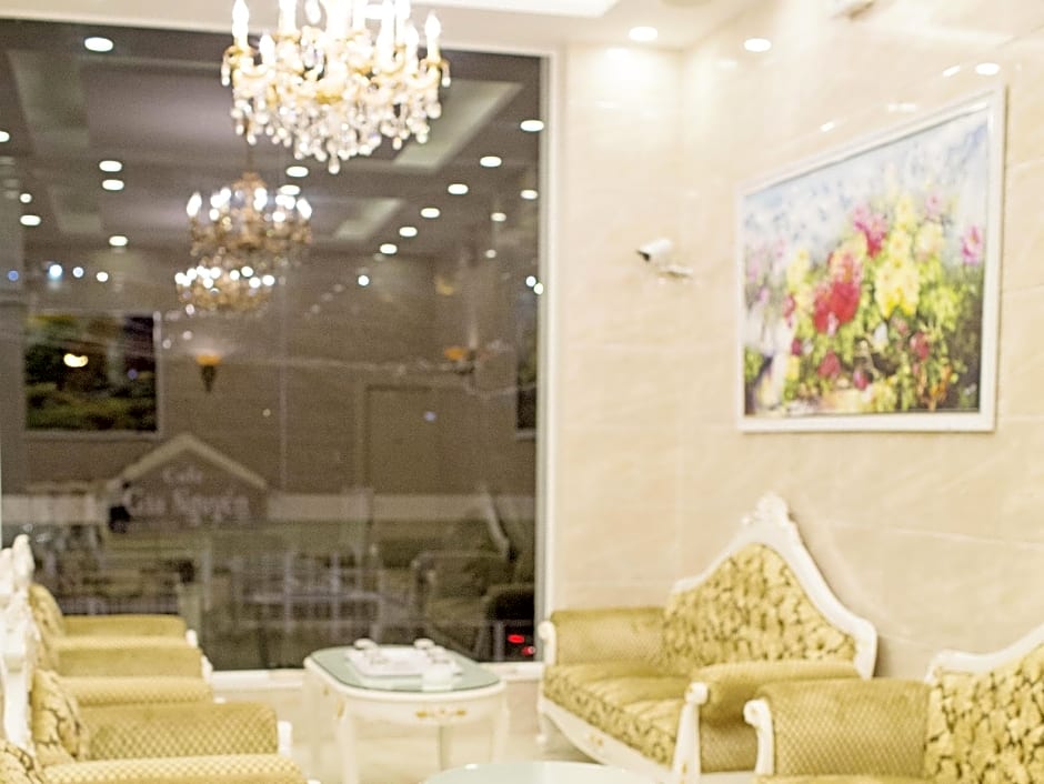 Hoang Minh Chau Hotel