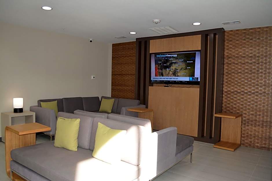 Wingate by Wyndham College Station South