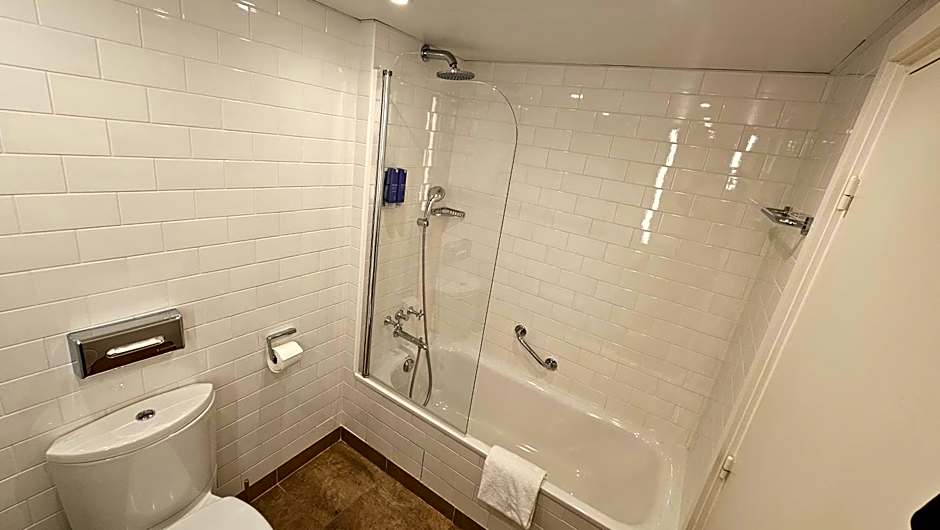 Columbus Hotel Monte-Carlo, Curio Collection by Hilton