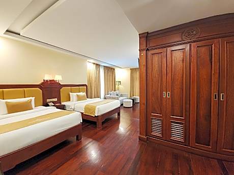 Elegance Twin Room