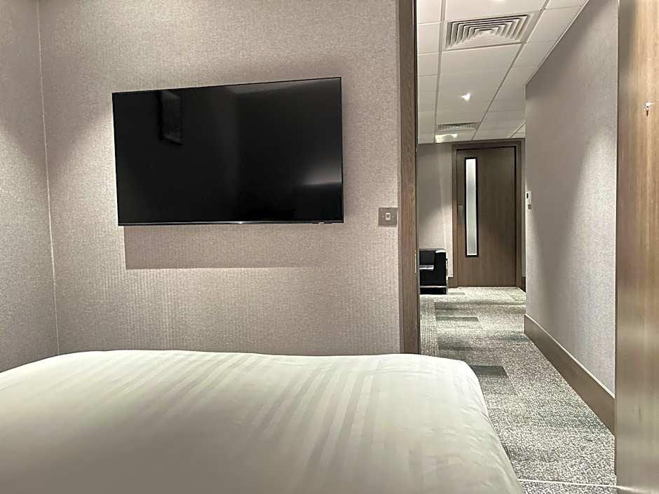 Crowne Plaza London - Kingston By IHG