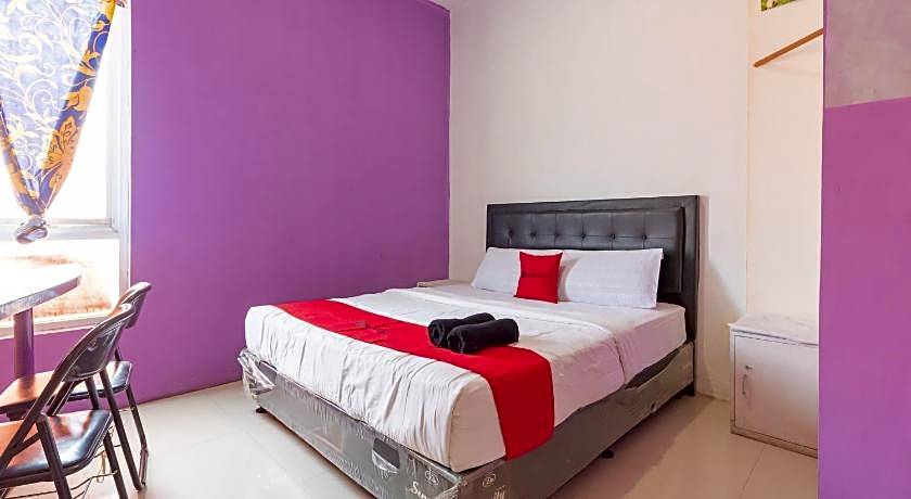 RedDoorz Plus @ Tuparev Cirebon 2.
