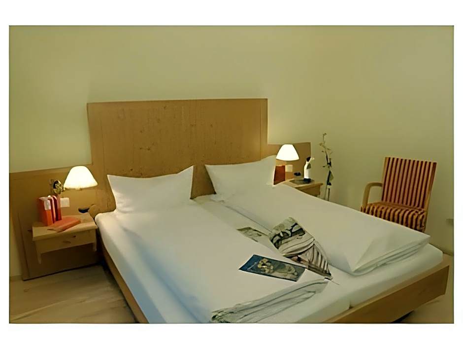 Airport-Hotel Fortuna