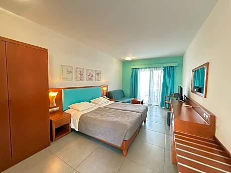 Budget Double Room - Ground Floor