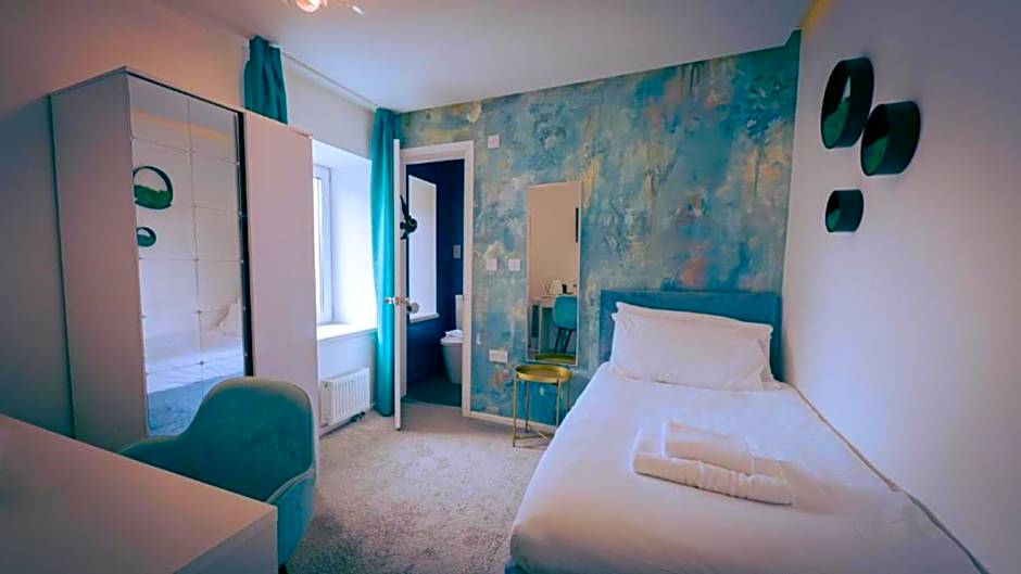 Newquay Beach Hotel by Sunday