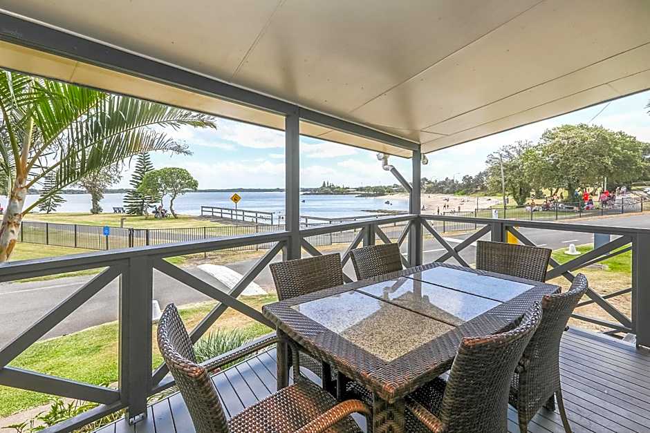 Reflections Shaws Bay - Holiday Park