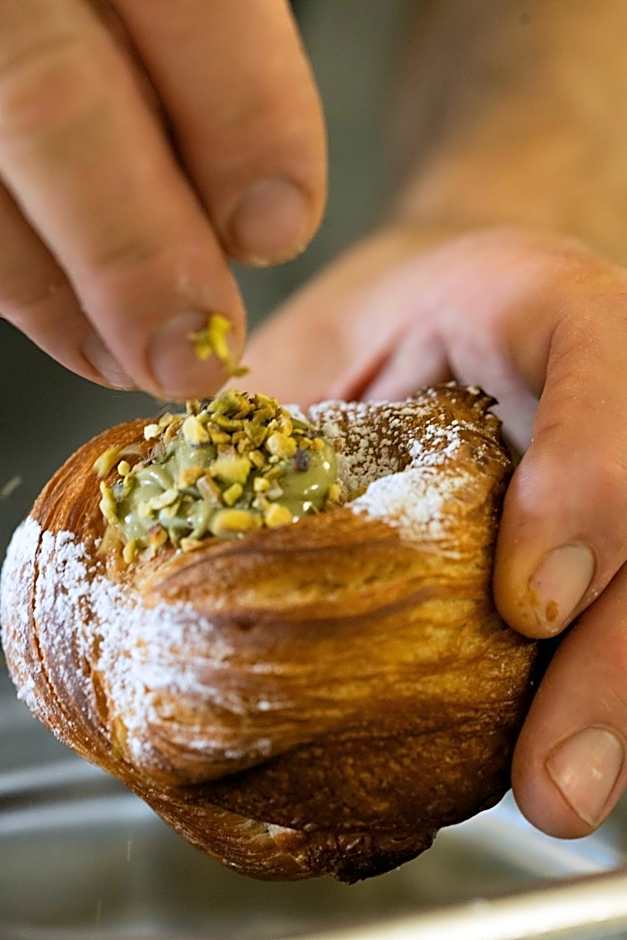 California Pastry Hotel