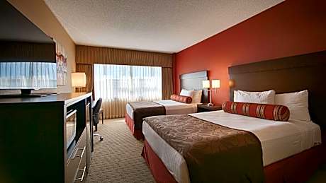 Double Room with Two Double Beds and View