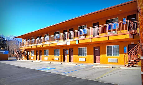 Mount Whitney Motel