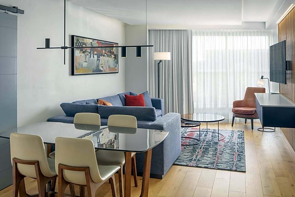 Canopy By Hilton Portland Waterfront