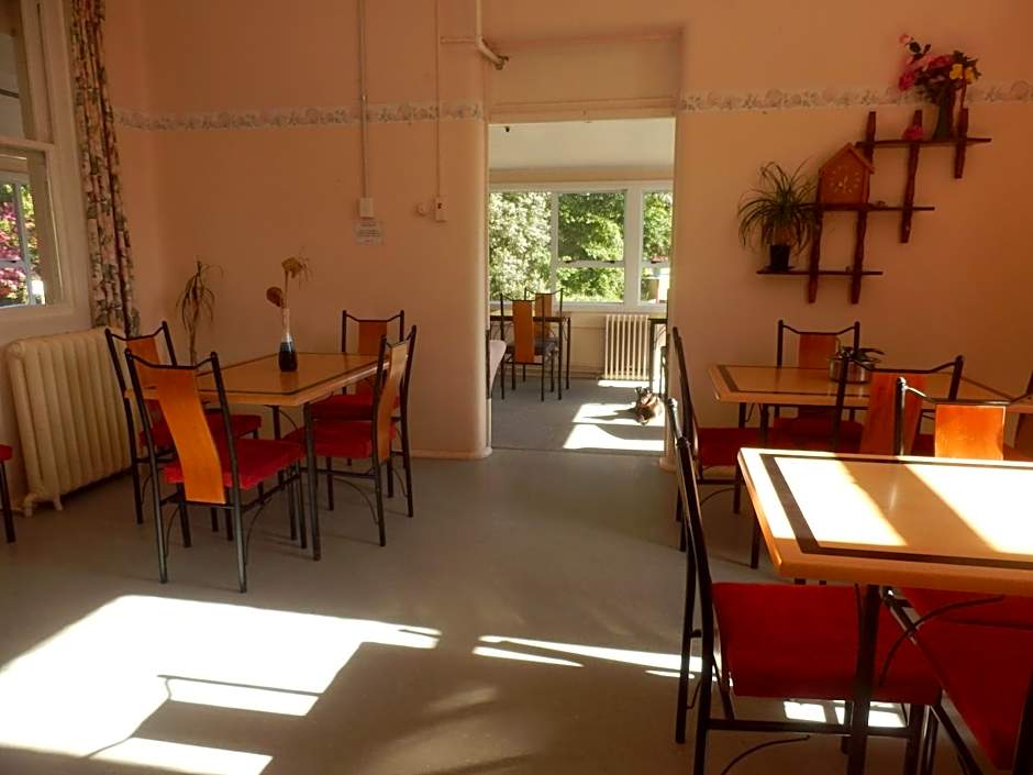 Thomas's Catlins Lodge and Camp Ground