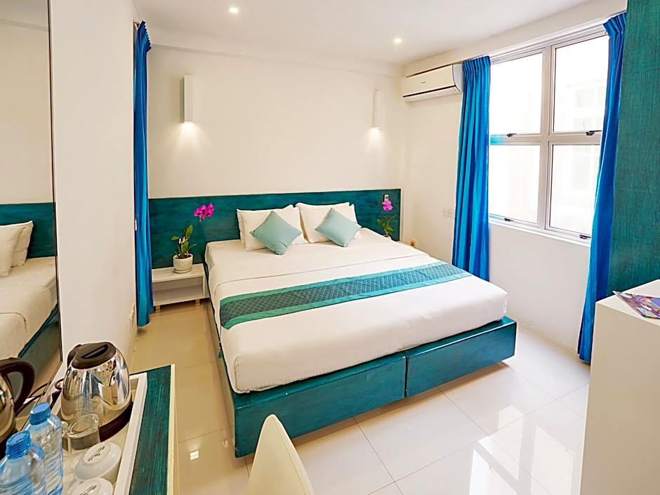 Planktons Beach Hotel