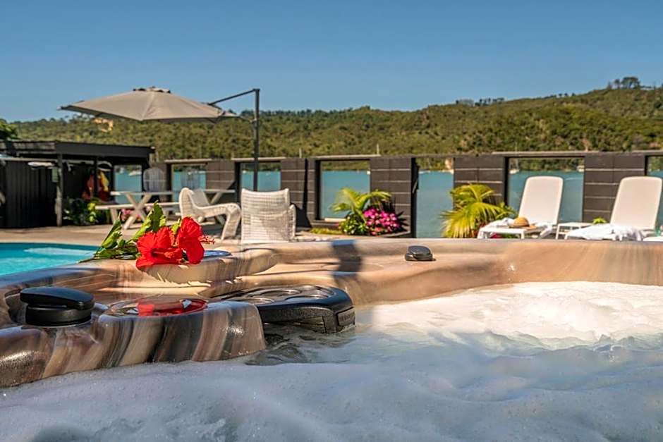 Oceans 88 Whitianga Coastal Suites