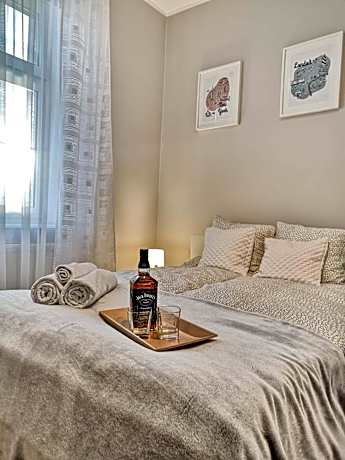 Bankowa 8 Guest Rooms