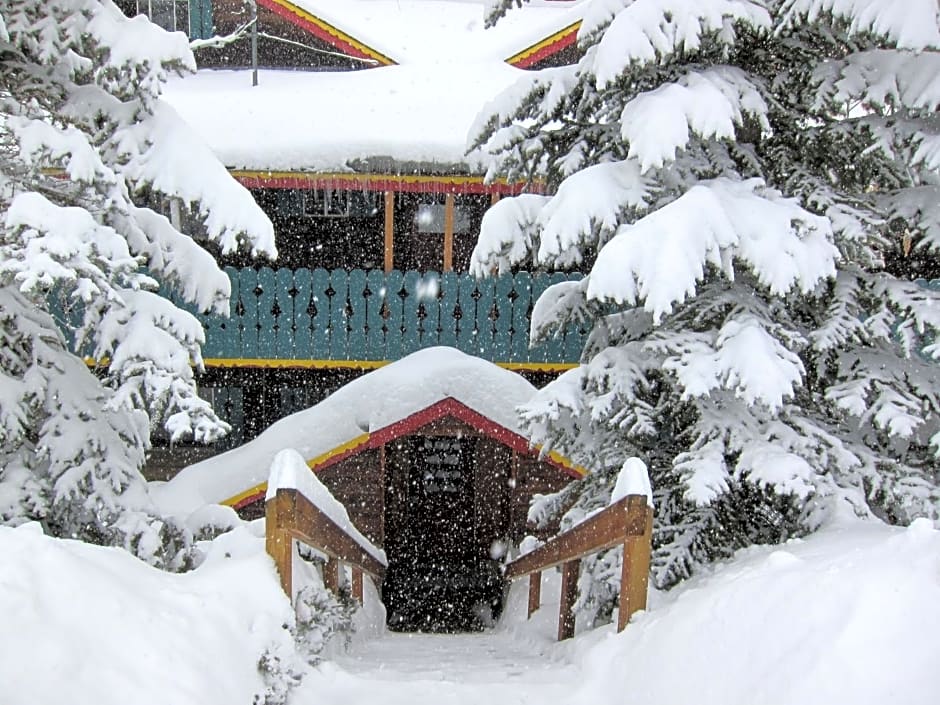 Chateau Apres Lodge