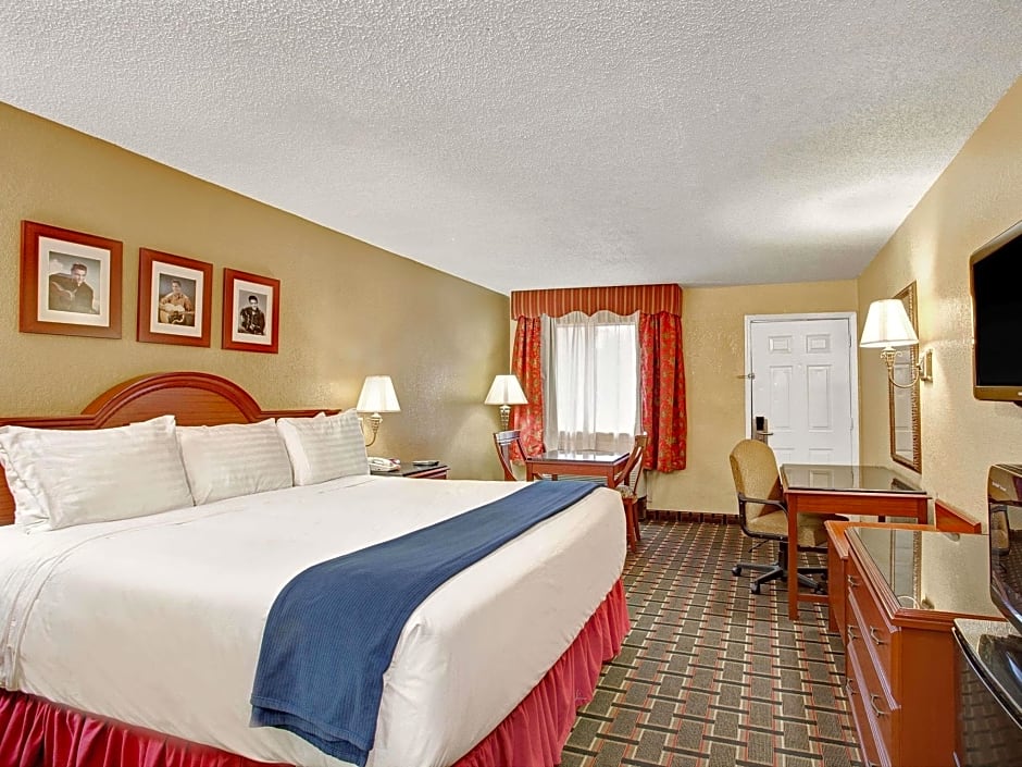 Days Inn by Wyndham Memphis at Graceland