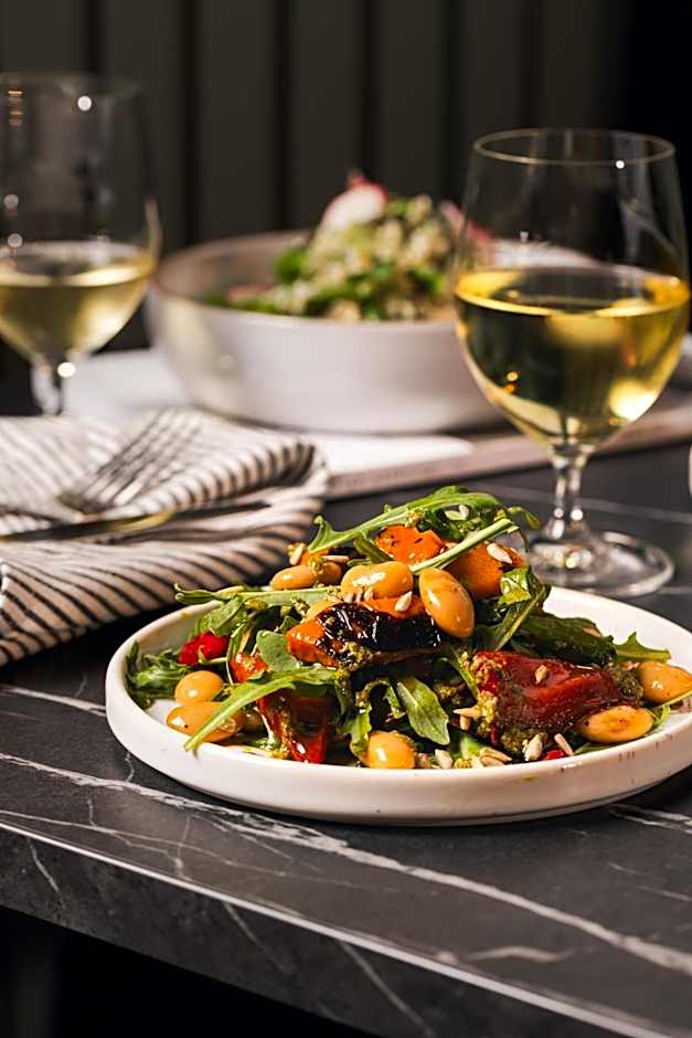 Native Kings Wardrobe, St Pauls