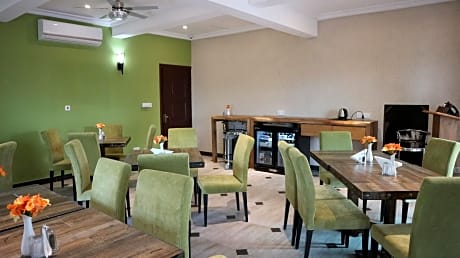 Frederick's Lodge