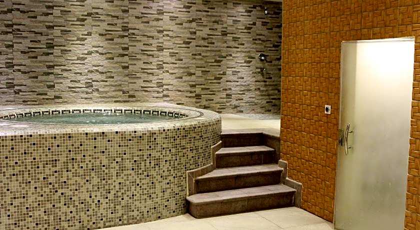 Carawan Al Fahad Hotel