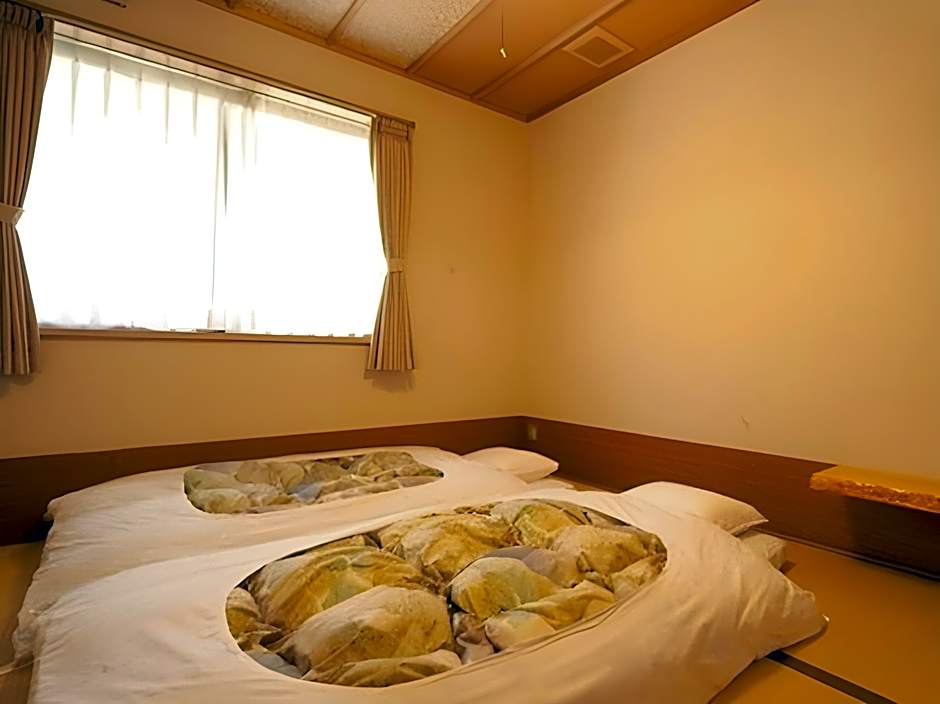 Yufuin Kutsurogi No Yado Nanakawa