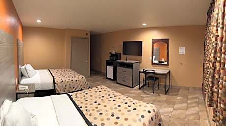 2 Beds - Handicap Accessible