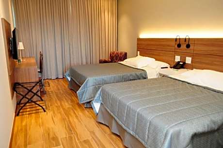 SUPERIOR TWO BEDS CAPACITY 01