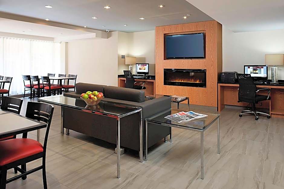 Residence Inn by Marriott Montreal Downtown