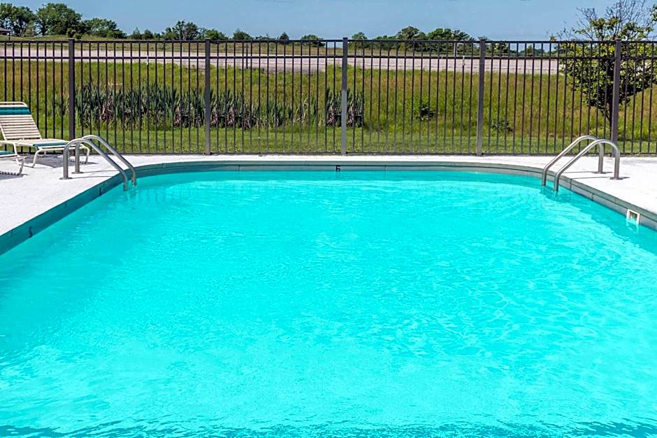 Ramada by Wyndham Columbia